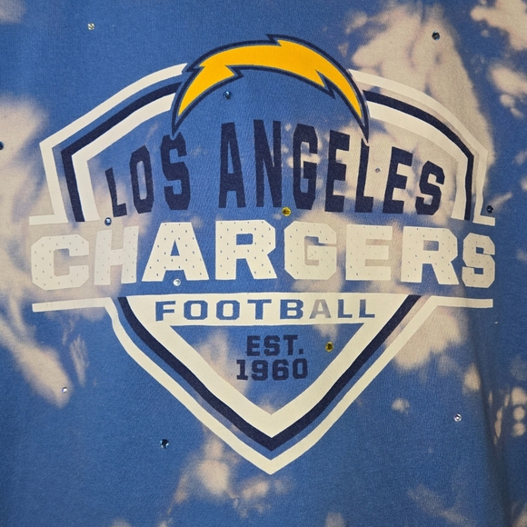 Los Angeles Chargers Short Sleeve Crop Top - Picture 3 of 6